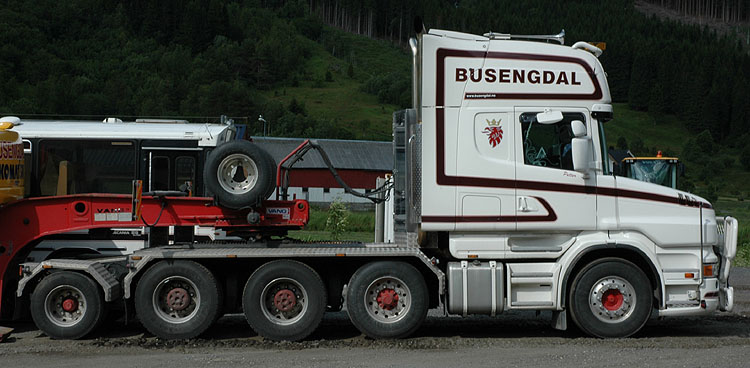 Ditzjde Scania T580 Busengdal Transport